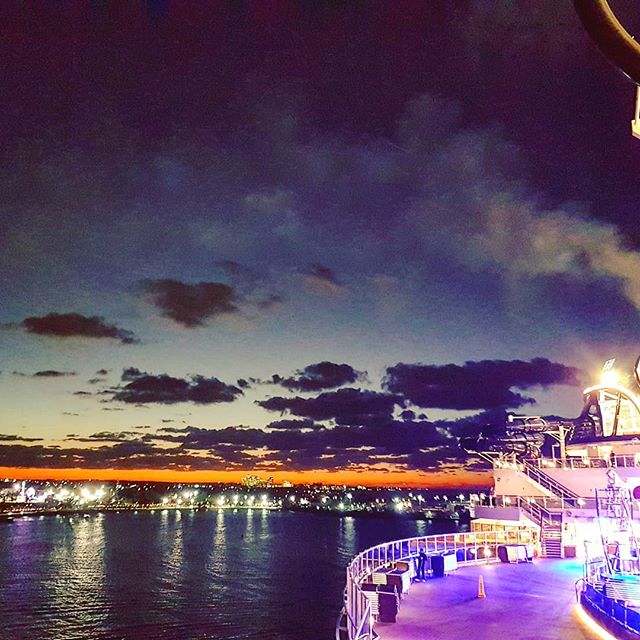 Sailing away at sunset #nassau #bahamas #cruising #cruise #crew #sailing #travel #traveling #traveler #instatravel #instago #instagood #trip #photooftheday #instapassport #instatraveling #mytravelgram #travelgram #travelingram #igtravel #instalife #travelblog #sea #travelstoke