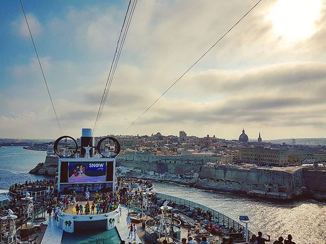 Sailing away from Malta when the sun going down #valletta #msccruises #mscseaview #cruising #cruise #crew #sailing #travel #traveling #traveler #instatravel #instago #instagood #trip #photooftheday #instapassport #instatraveling #mytravelgram #travelgram #travelingram #igtravel #instalife #travelblog #sea #travelstoke