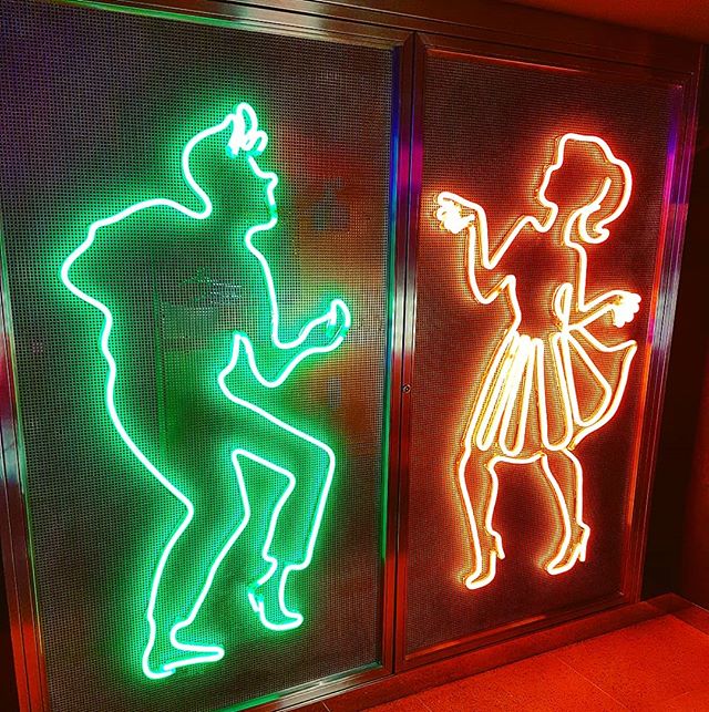 Let's dance Rock & Roll in MSC Seaview disco! #mscseaview #msccruises #neon #50#cruising #cruise #crew #sailing #travel #traveling #traveler #instatravel #instago #instagood #trip #photooftheday #instapassport #instatraveling #mytravelgram #travelgram #travelingram #igtravel #instalife #travelblog #sea #travelstoke