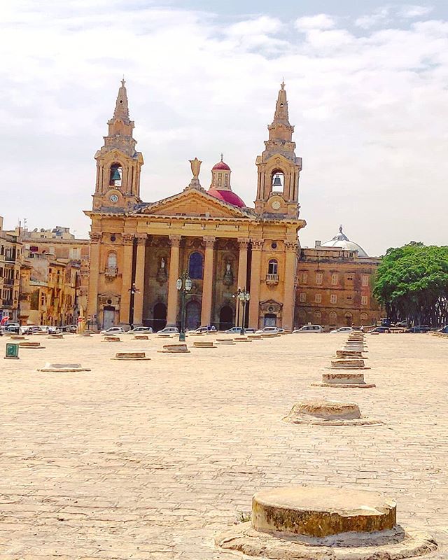 The balance  is inside your mind #malta #architecture  #travel #travelling #toptags #vacation #visiting #traveler #instatravel #instago #wanderlust #trip #holiday #photooftheday #lifeofadventure #doyoutravel #tourism #tourist #instapassport #instatraveling #mytravelgram #travelgram #travelingram #igtravel #instalife #ig_worldphoto #travelstoke #traveling #travelblog #instago