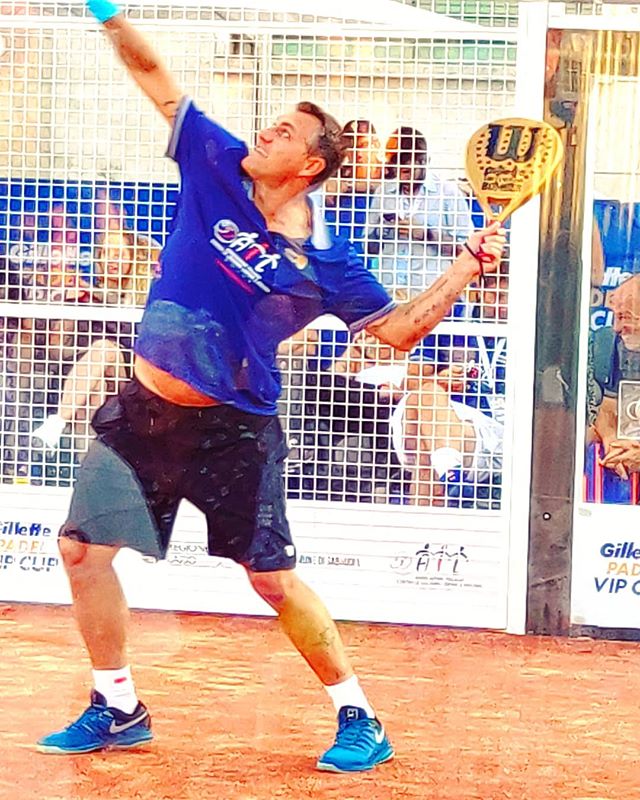 Bobo in action @christianvieriofficial •••#sabaudia #padel #gillettepadelvipcup #gpvc2019 #travel #travelling #traveler #instatravel #trip #lifeofadventure #instapassport #instatraveling #mytravelgram #travelgram #travelingram #igtravel #instalife #ig_worldphoto #traveling #travelblog #instago #travelstoke