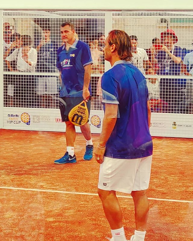 Doppio Bobo Vieri e Francesco Totti •••#sabaudia #padel #gillettepadelvipcup #gpvc2019  #travel #travelling #traveler #instatravel #trip #lifeofadventure #instapassport #instatraveling #mytravelgram #travelgram #travelingram #igtravel #instalife #ig_worldphoto #traveling #travelblog #instago #travelstoke