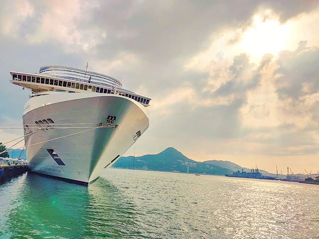 Just before sunset at Sasebo •••#sasebo #japan #msccruises #mscsplendidacruising #cruise #crew #sailing #sailor #lifeatsea #travel #travelling #traveler #instatravel #trip #lifeofadventure #instapassport #instatraveling #mytravelgram #travelgram #travelingram #igtravel #instalife #ig_worldphoto #traveling #travelblog #instago #travelstoke