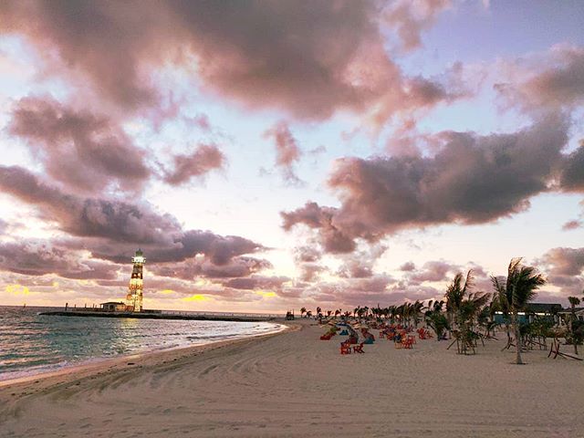 Every day it has different colors#oceancay #mscmarinereserve #msccruises #bahamas #beachvibes #prilaga #lighthouse #travelawesome #traveller #travelholic #travel #travelingram #traveling #travelers #travelgram #beaches #travels #travellife #sunset #traveler #sunsets #island #travelmore #beach #sunset #travelstoke #sunset_lovers #travelphotography #traveladdict