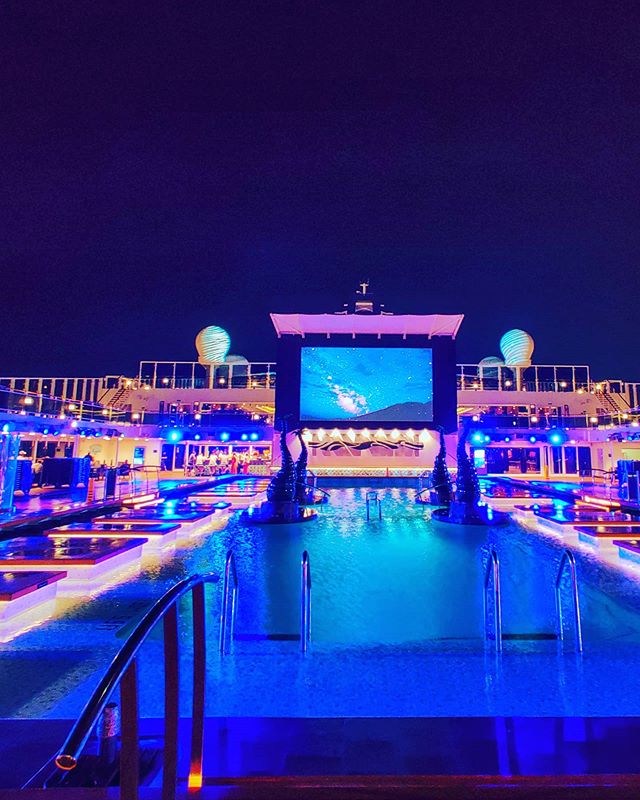 Deep blue 🤙 #mscbellissima #msccrociere #lifeatsea #traveler #traveldeeper #traveller #travellife #cruiselife #travelstoke #travellers #travelmore #traveling #cruise #travel #pool #travelphotography #blue #travelers #poolside #bluewater #travelphoto #travelgram #travelawesome #travelholic