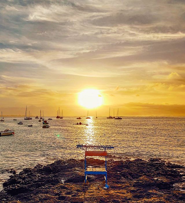 Missing the morning walk in Corralejo ‍♂️🤙 #tbt #corralejo #travelawesome #beachlife #sunrise #travels #travel #traveladdict #canaryislands #seaside #beach #travellife #travelblogger #seaview #travelling #travelphotography #traveler #traveling #sunshine #traveller #fuerteventura #travelholic #sea #travelstoke #travelgram #sunny #travelphoto